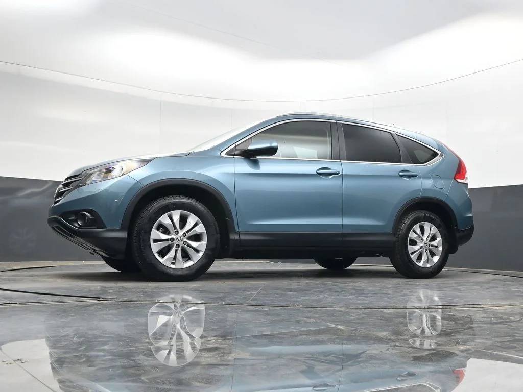Used 2014 Twilight Blue Metallic Honda EX-L image 26