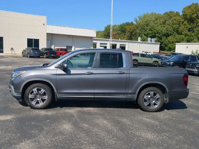 Used 2019 Modern Steel Metallic Honda RTL image 11