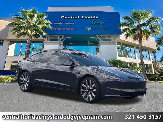 2024 Tesla Model 3 -'s photo