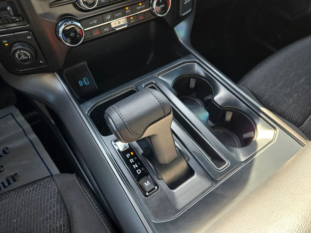 Used 2024 Silver Ford XLT image 26
