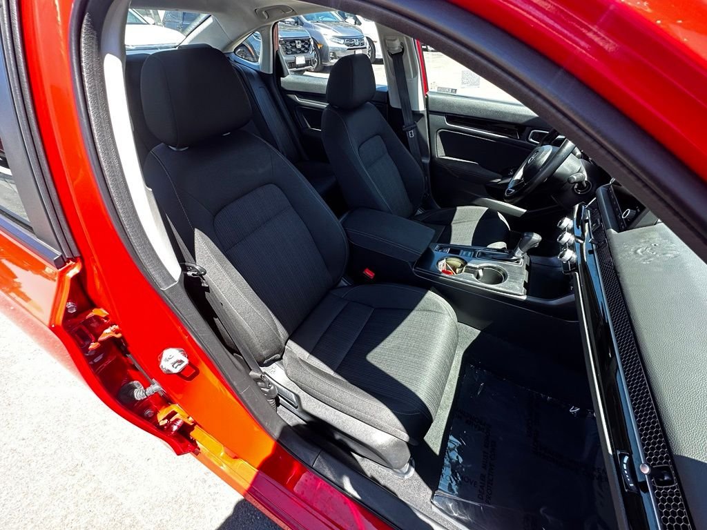 Used 2024  Honda EX image 12