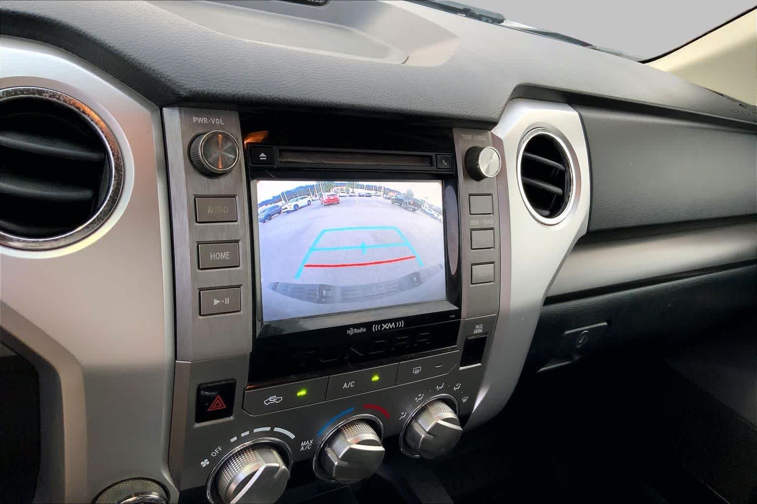 Used 2018 Magnetic Gray Metallic Toyota SR5 image 28