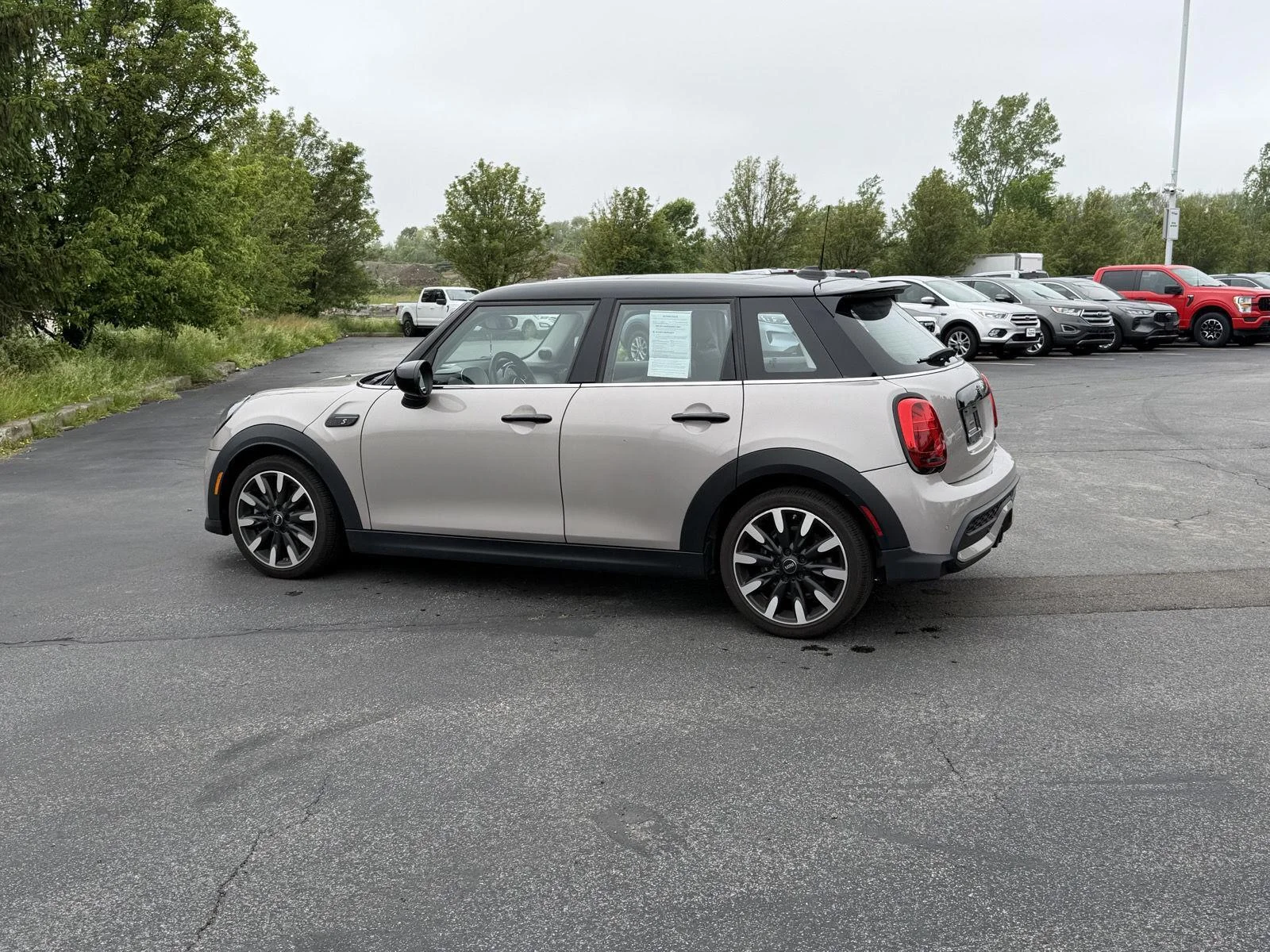 Used 2022 Rooftop Grey Metallic MINI Cooper S image 6