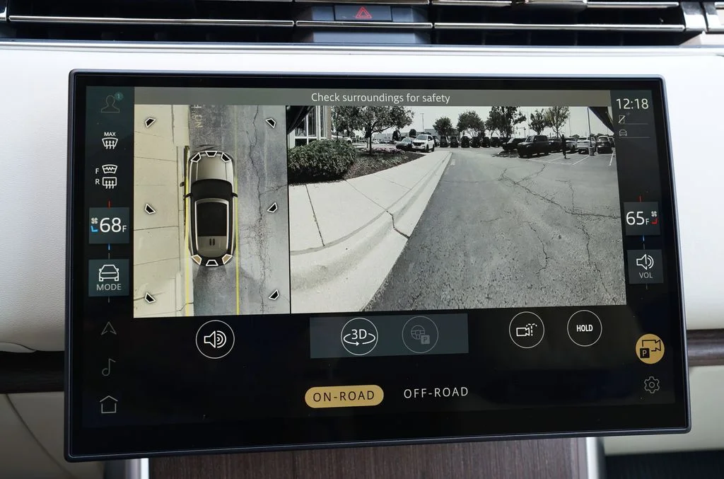 New 2026 Batumi Gold Land Rover SE image 30