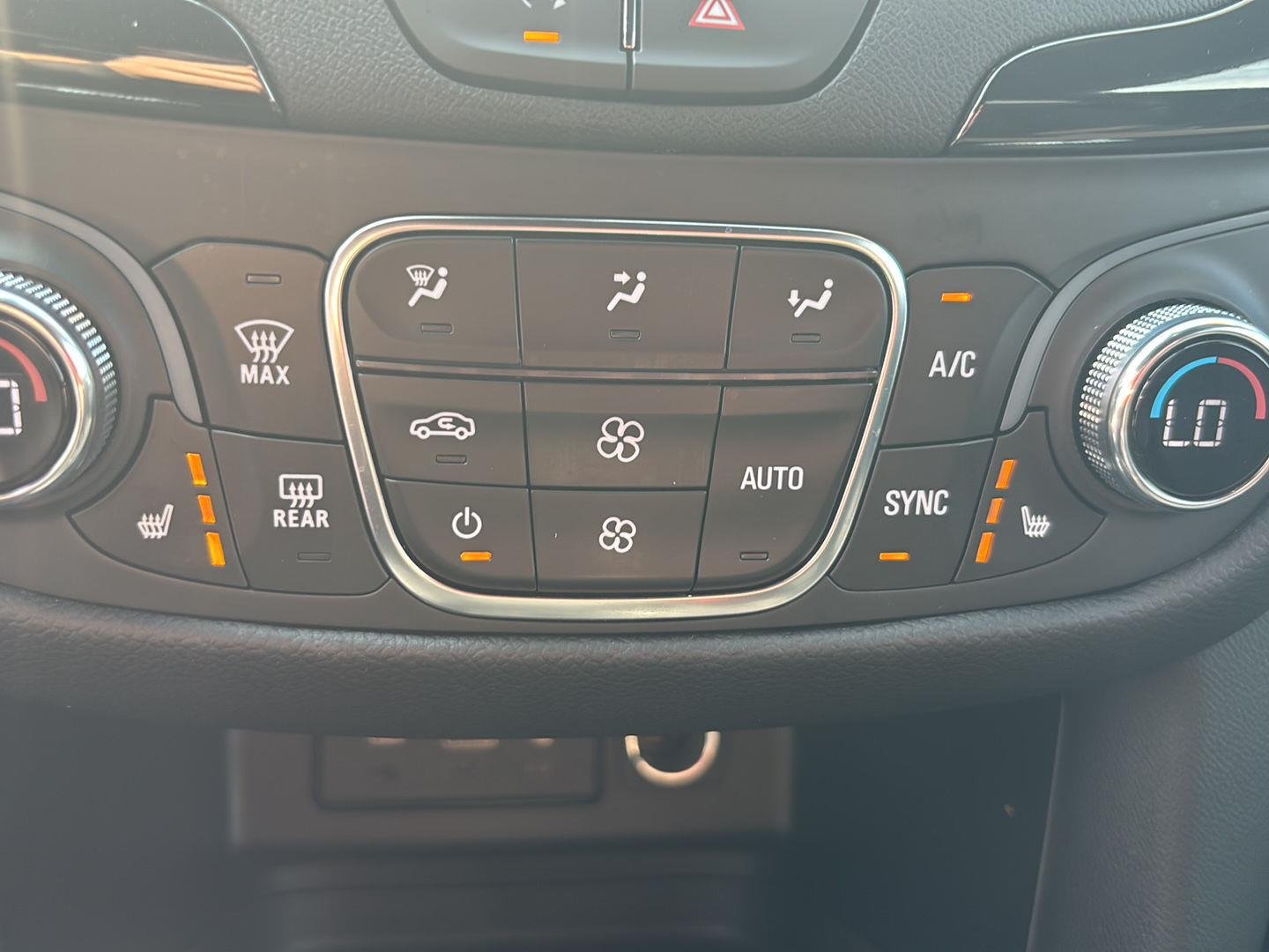 Used 2023 Summit White Chevrolet RS image 28