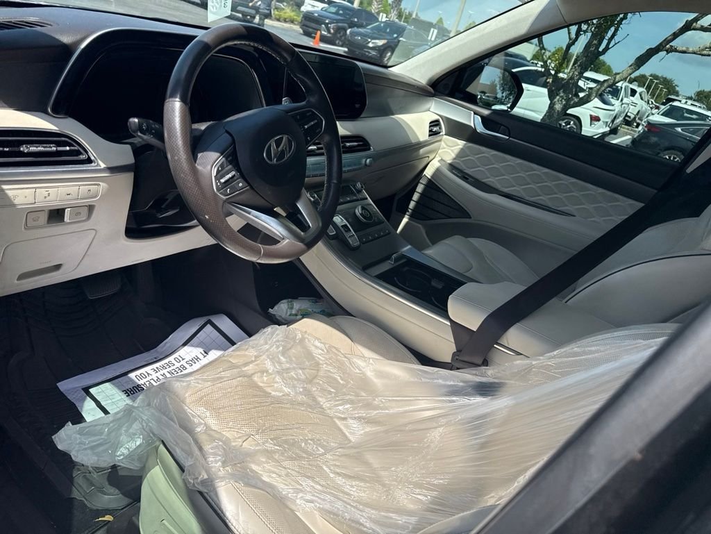 Used 2020 White Hyundai Limited image 10