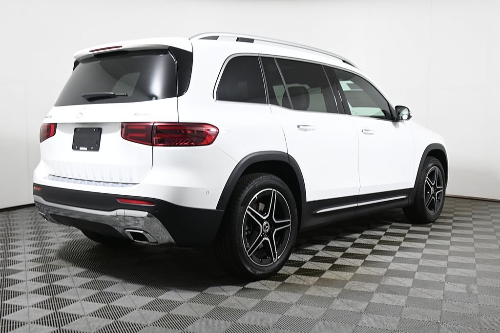 Used 2026 Polar White Mercedes-Benz GLB 250 image 7