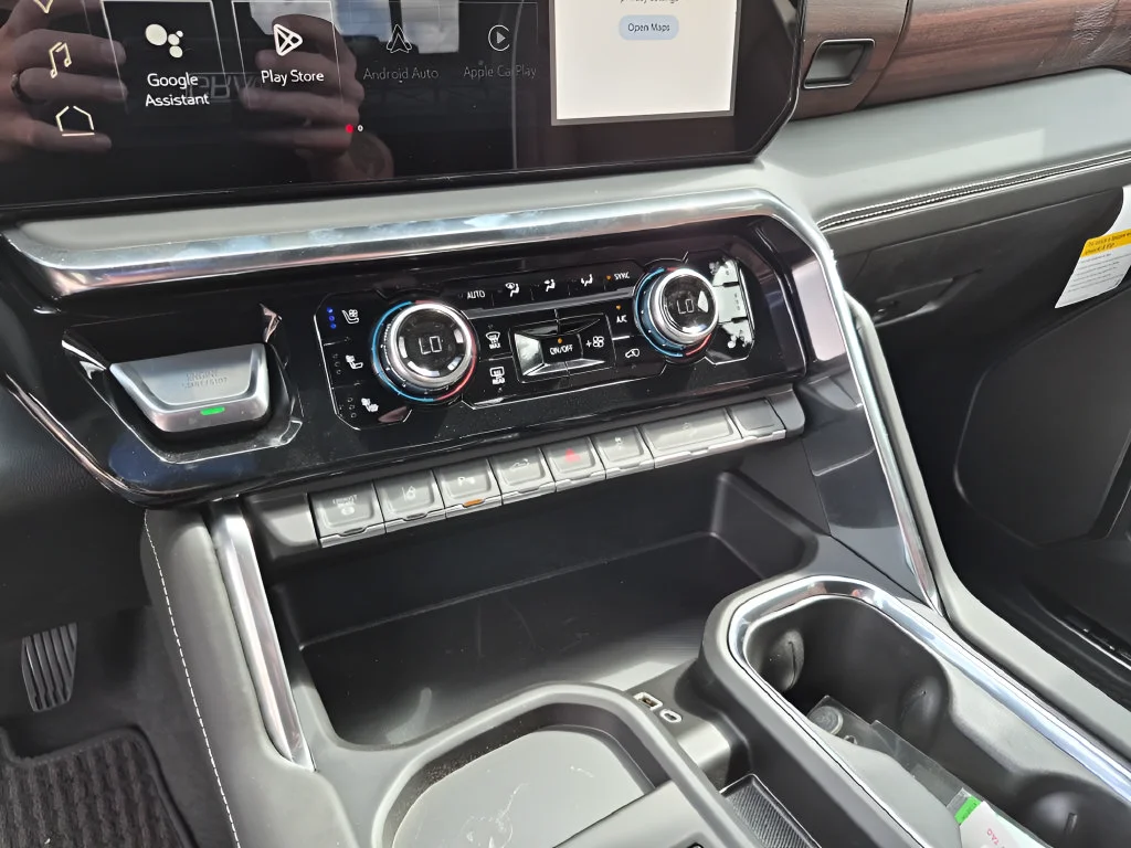 New 2026 GMC Sierra 2500 HD Denali Ultimate, photo 24