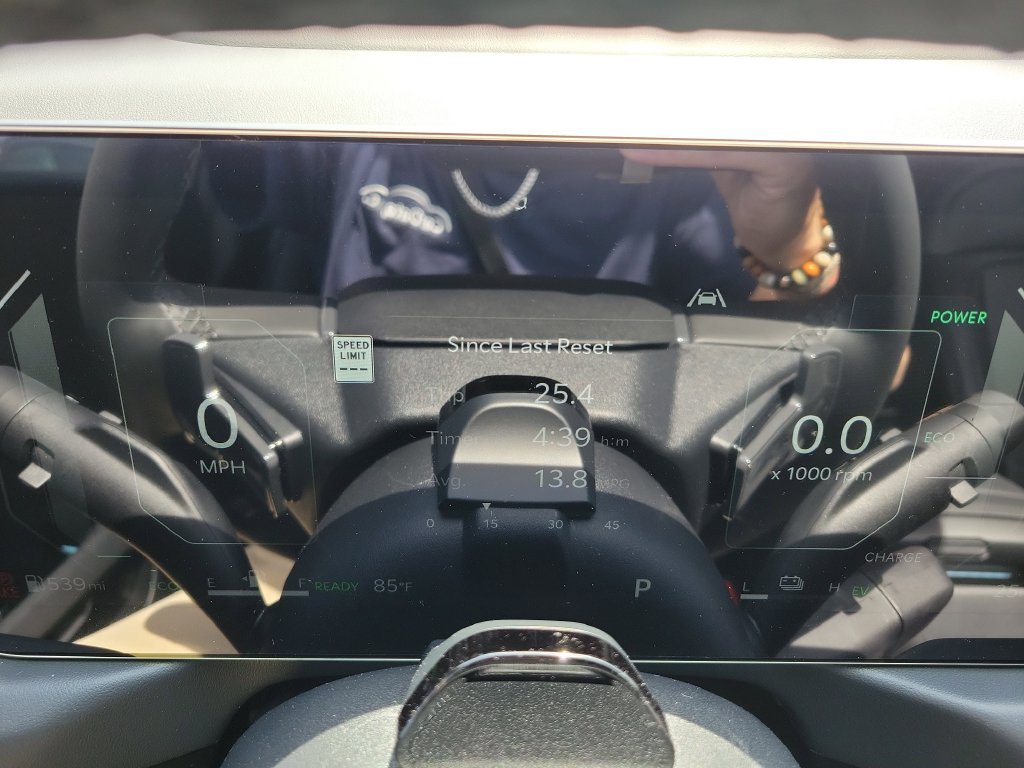New 2027 Terrain Brown Matte Kia X-LINE SX image 29