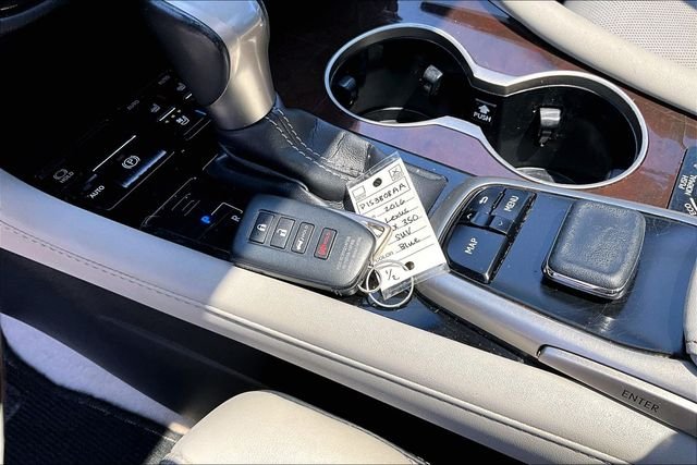 Used 2016 Blue Lexus 350 image 10