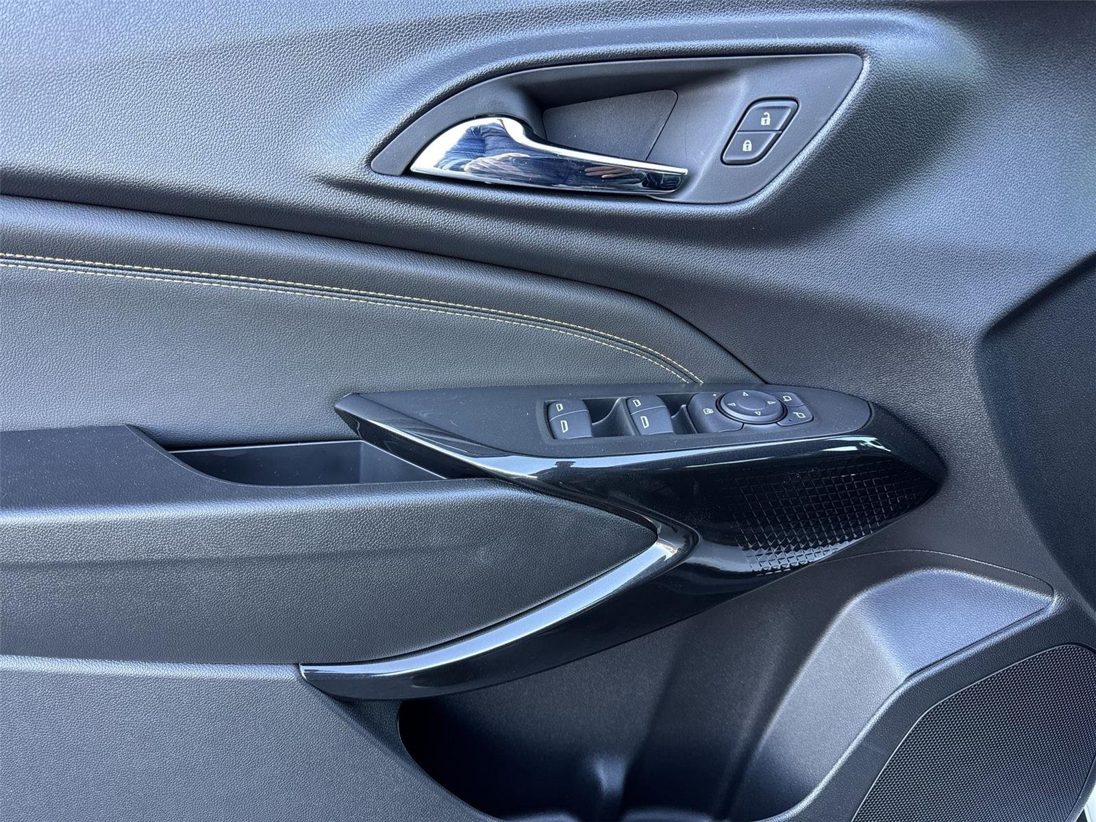 2026 Chevrolet Trax LT - Photo 22