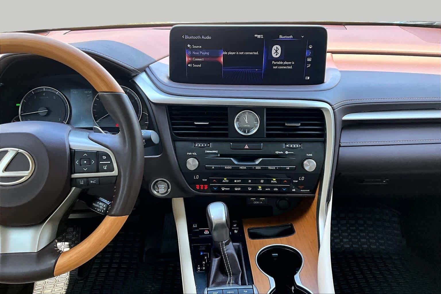 Used 2020 Obsidian Lexus  image 7