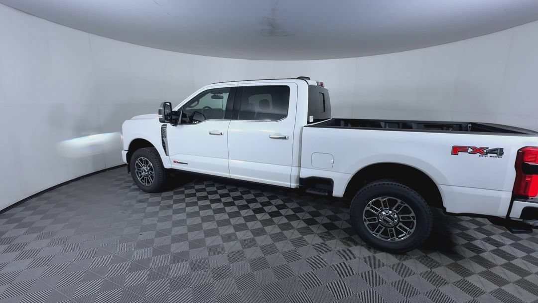 New 2027 Star White Metallic Tri-Coat Ford Platinum image 6