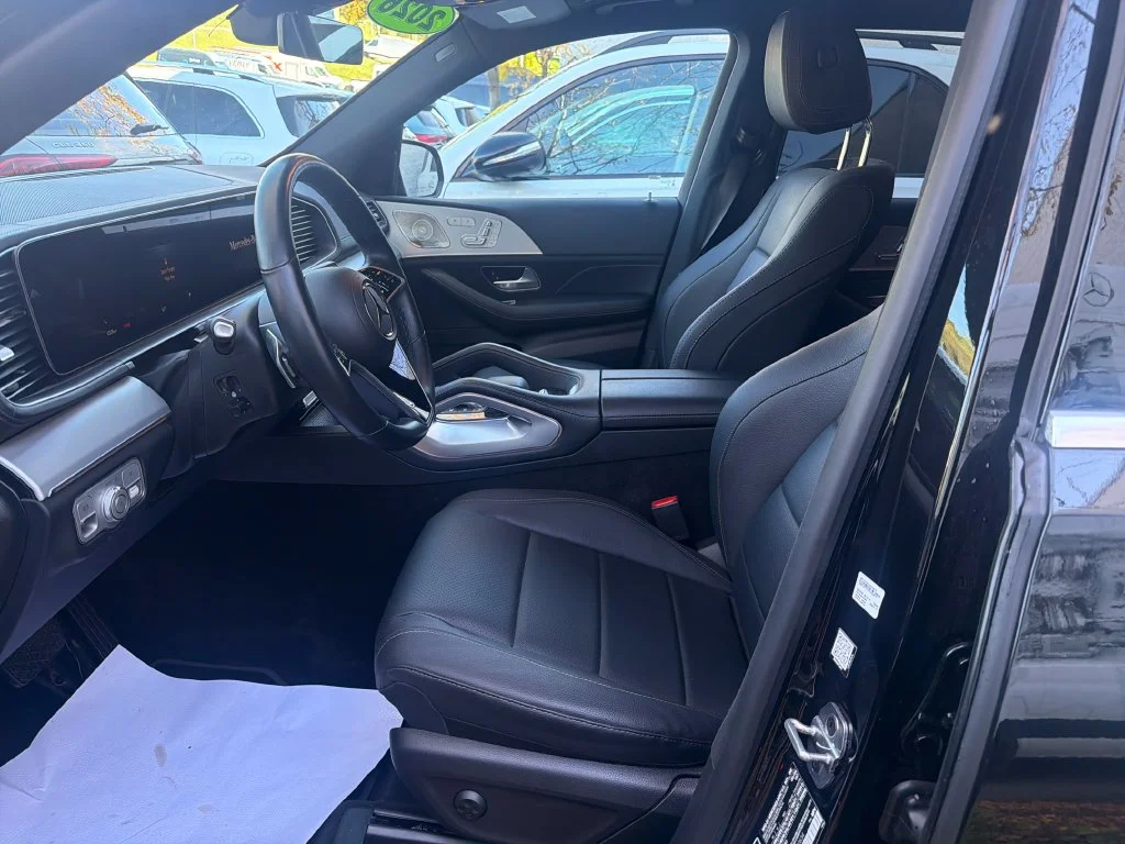 Used 2026 Black Mercedes-Benz GLS 450 image 10