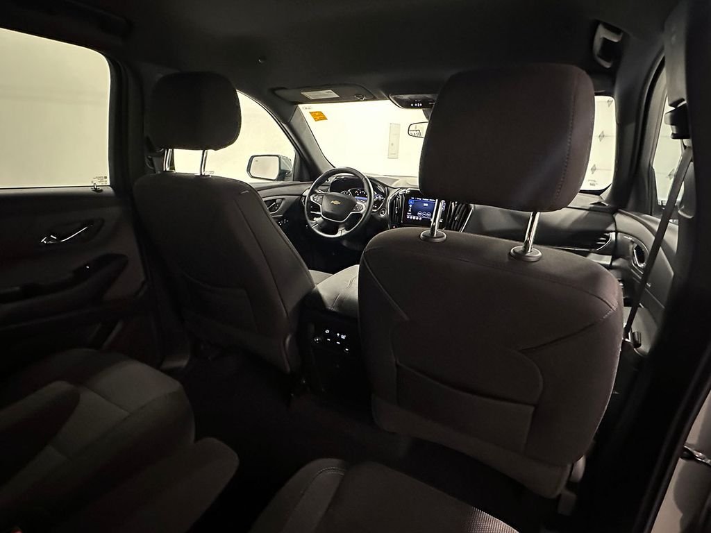 Used 2023 Gray Chevrolet LT image 26