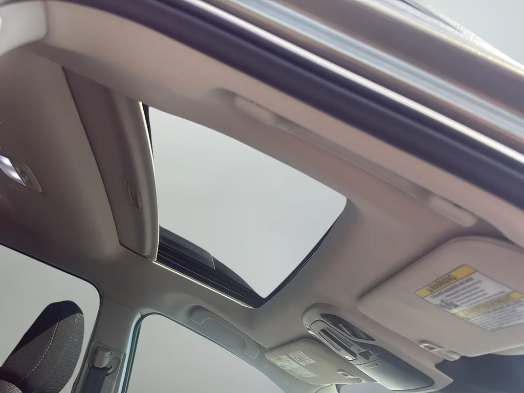 Certified Used 2025 Green Subaru Premium image 16