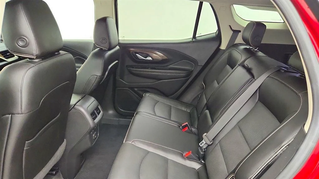 Used 2020 Red Quartz Tintcoat GMC FWD 4dr Denali w/ Premium Package & Skyscape Sunroof image 23