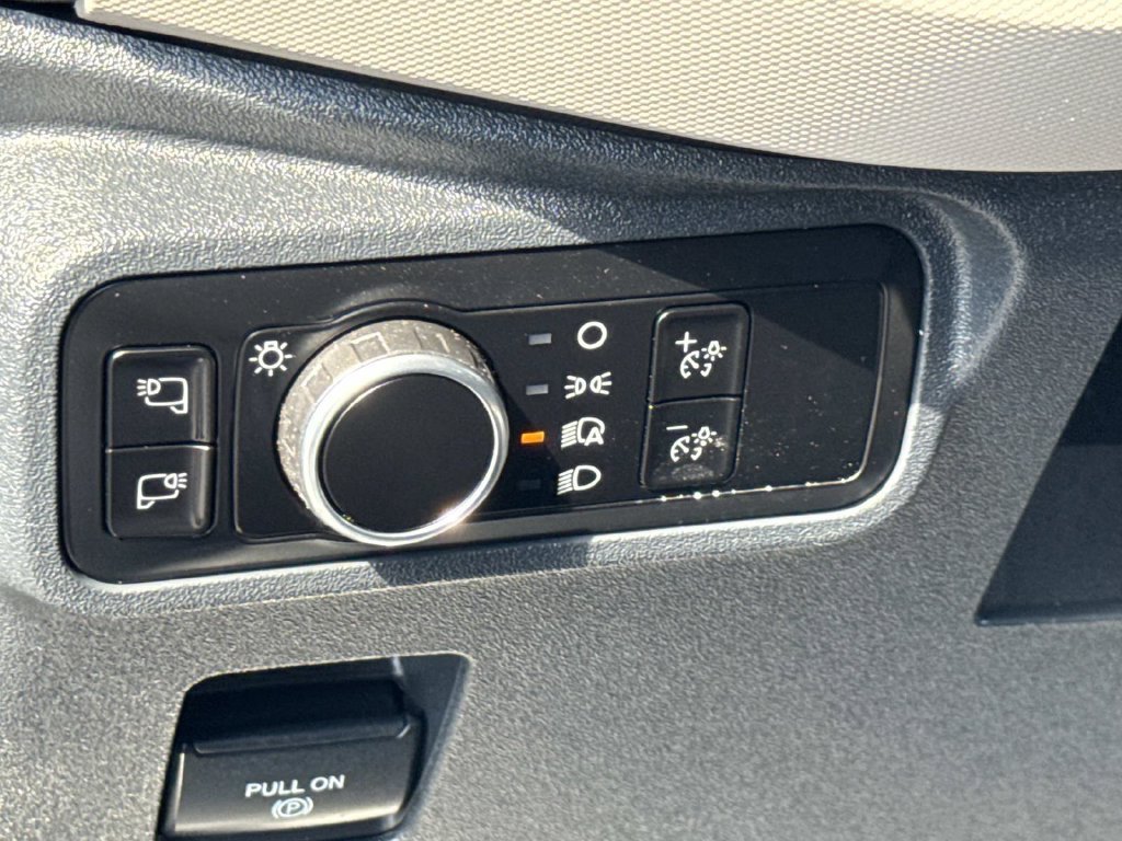 Used 2023 Gray Ford Wildtrak image 20