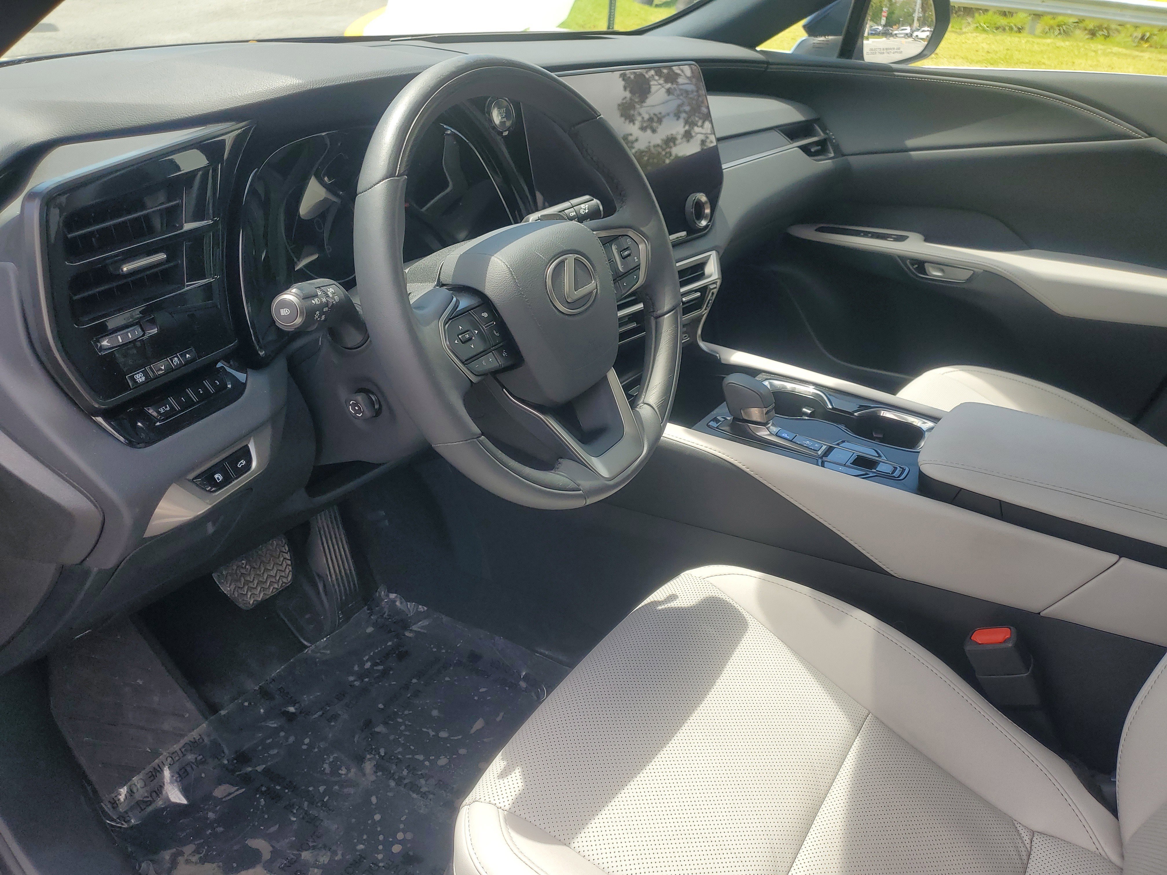 Certified Used 2023 NIGHTFALL MICA Lexus RX 350 Premium image 16