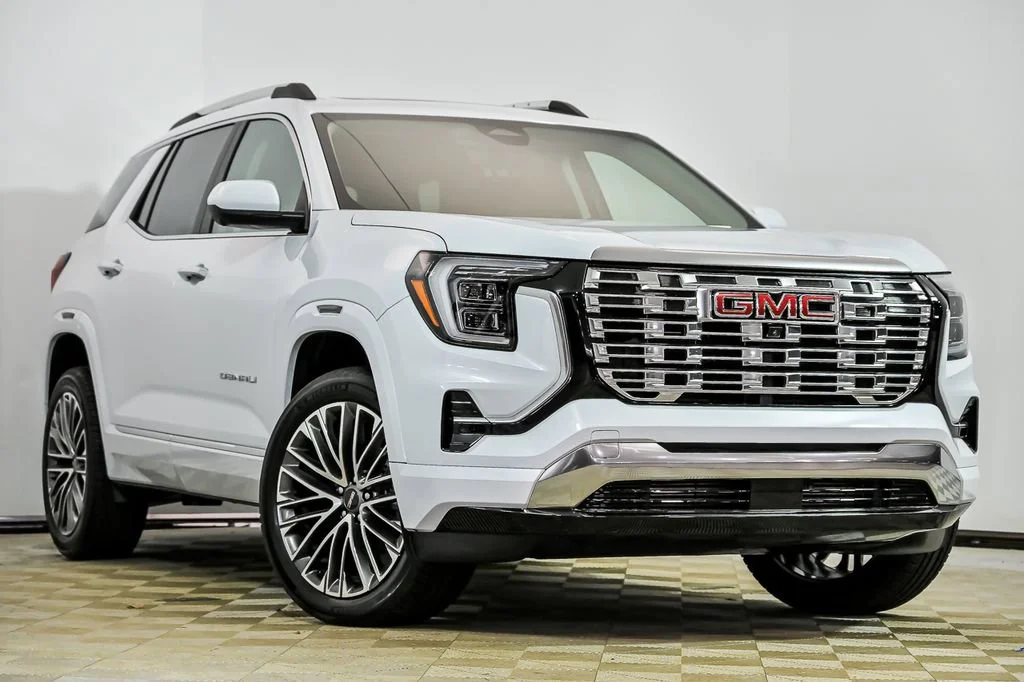 2026 GMC Terrain Denali AWD's photo