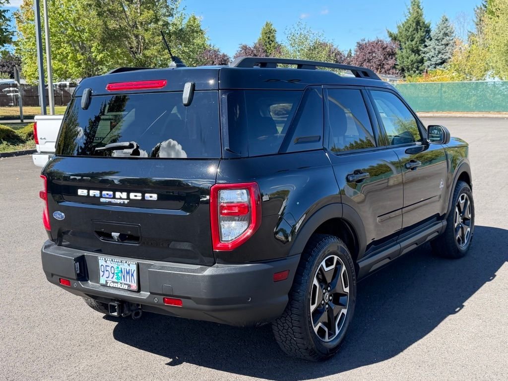 Used 2022 Shadow Black Ford Outer Banks image 8