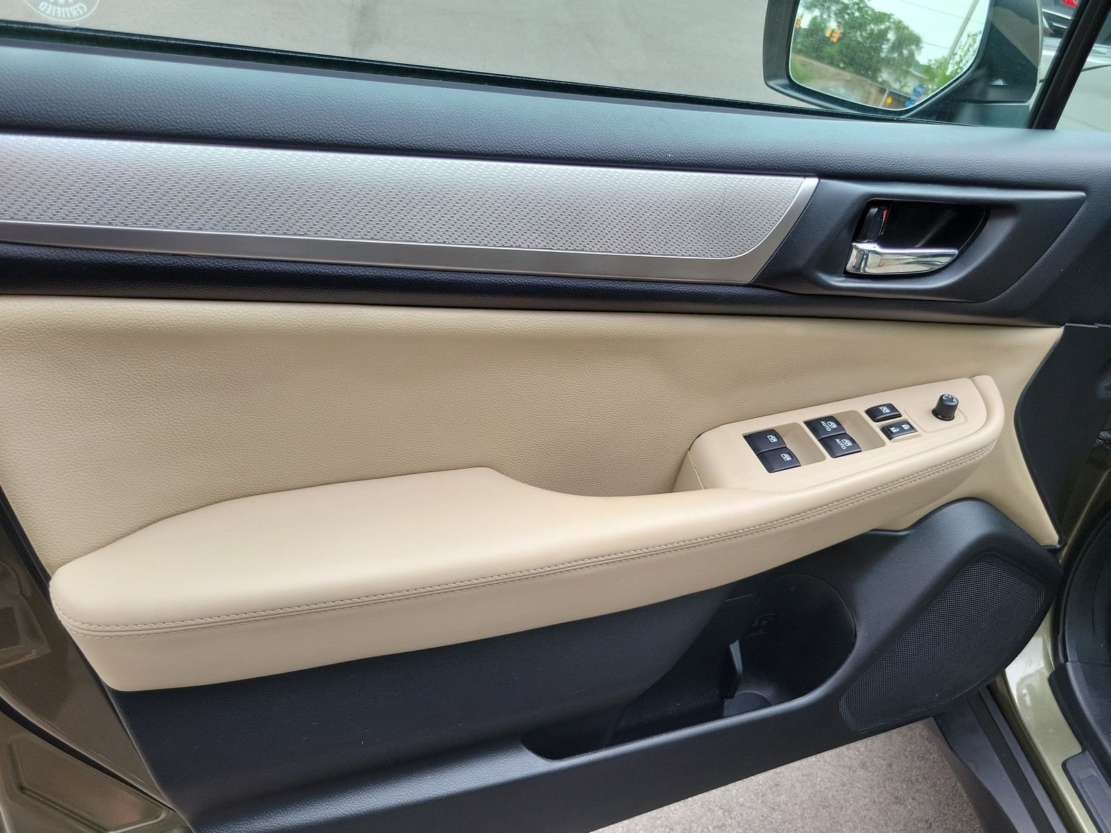 Used 2015 Green Subaru 2.5i Premium image 7