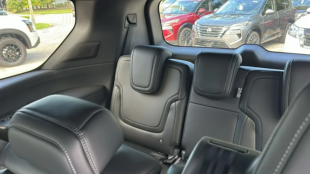 2026 Nissan Armada PRO-4X - Photo 29