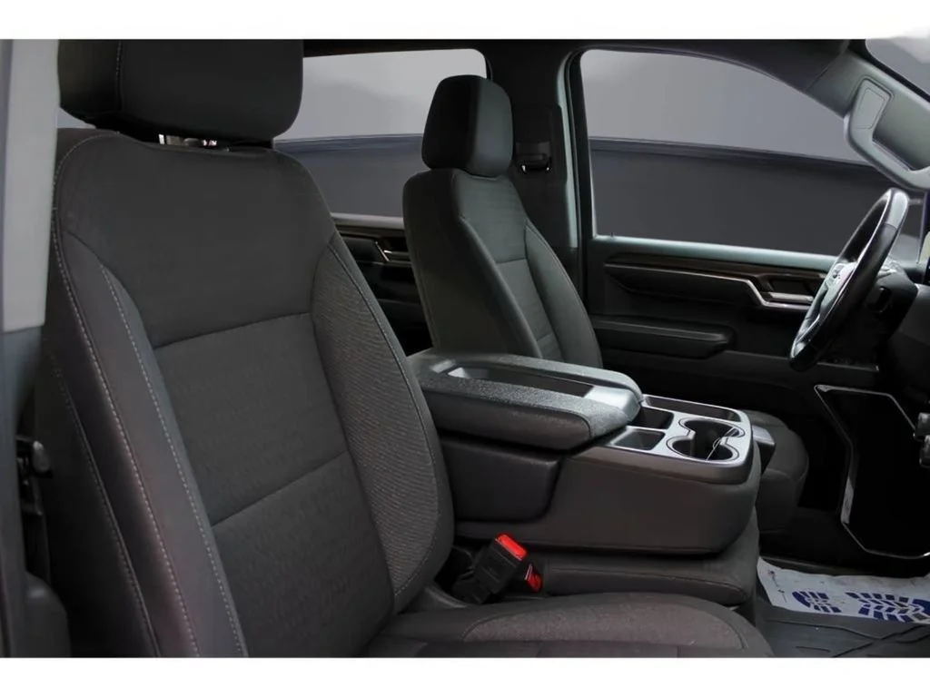 2023 Chevrolet Silverado 1500 LT - Photo 25
