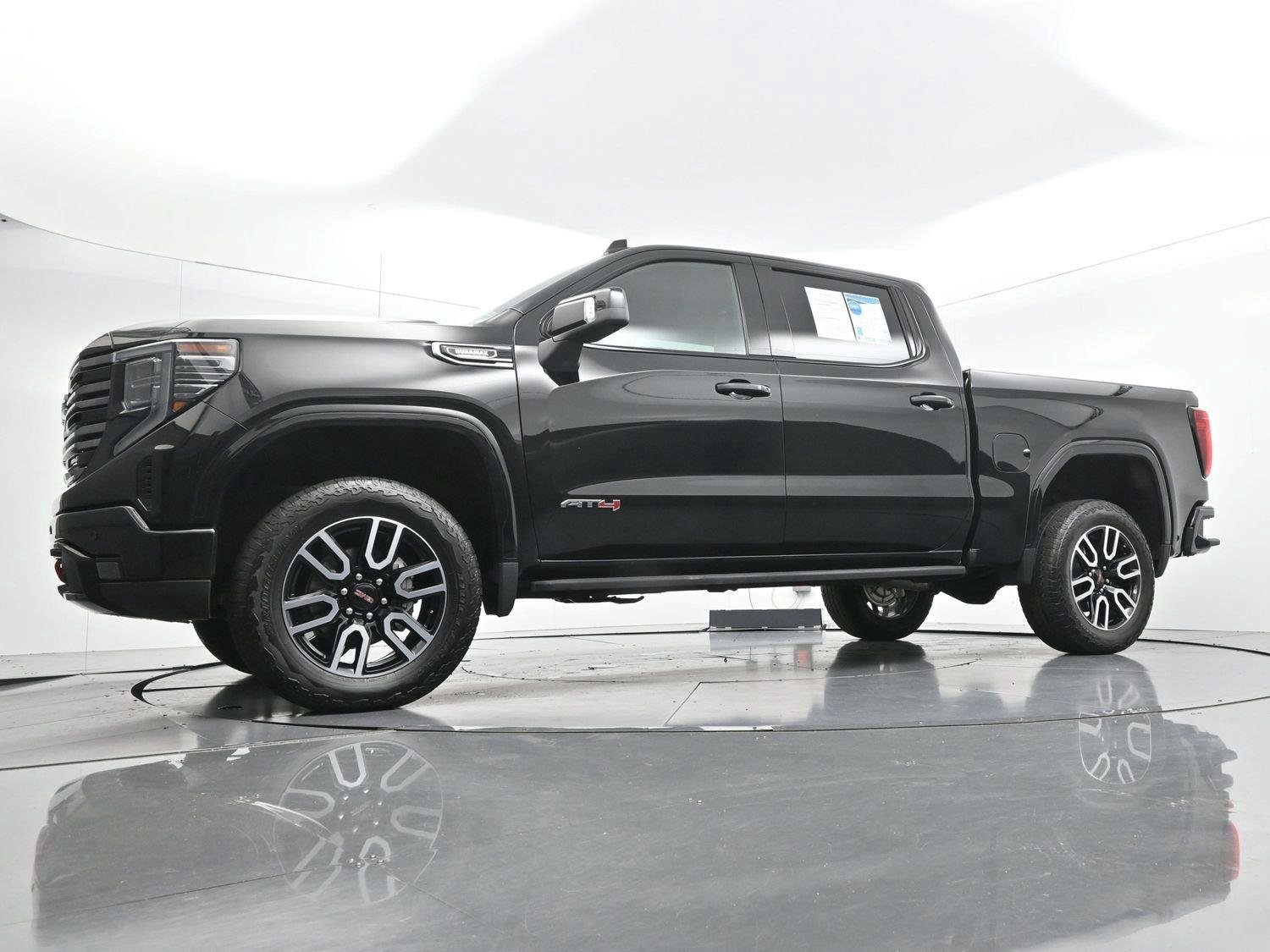 Used 2026 Onyx Black GMC AT4 image 49