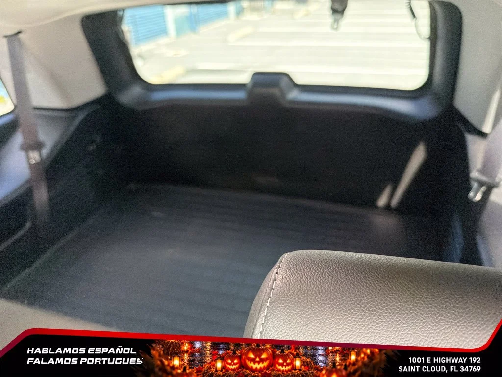 Used 2020 QUICKSILVER METALLIC GMC SLT image 30