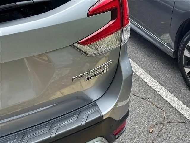 Used 2022 Silver Subaru Touring image 21