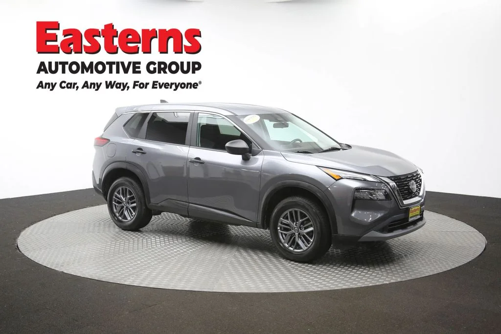 Used 2023 Gray Nissan S image 48