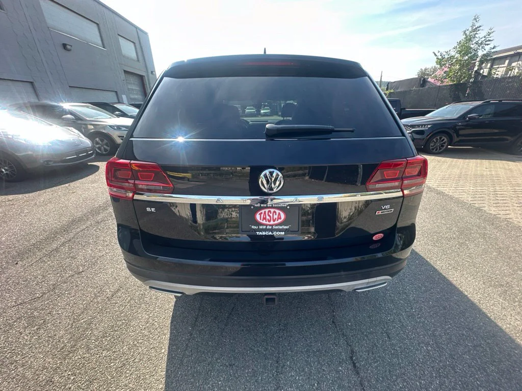 Used 2019 Black Volkswagen 3.6L V6 SE image 5