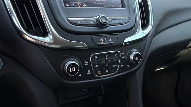 Used 2024 Gray Chevrolet LT image 31