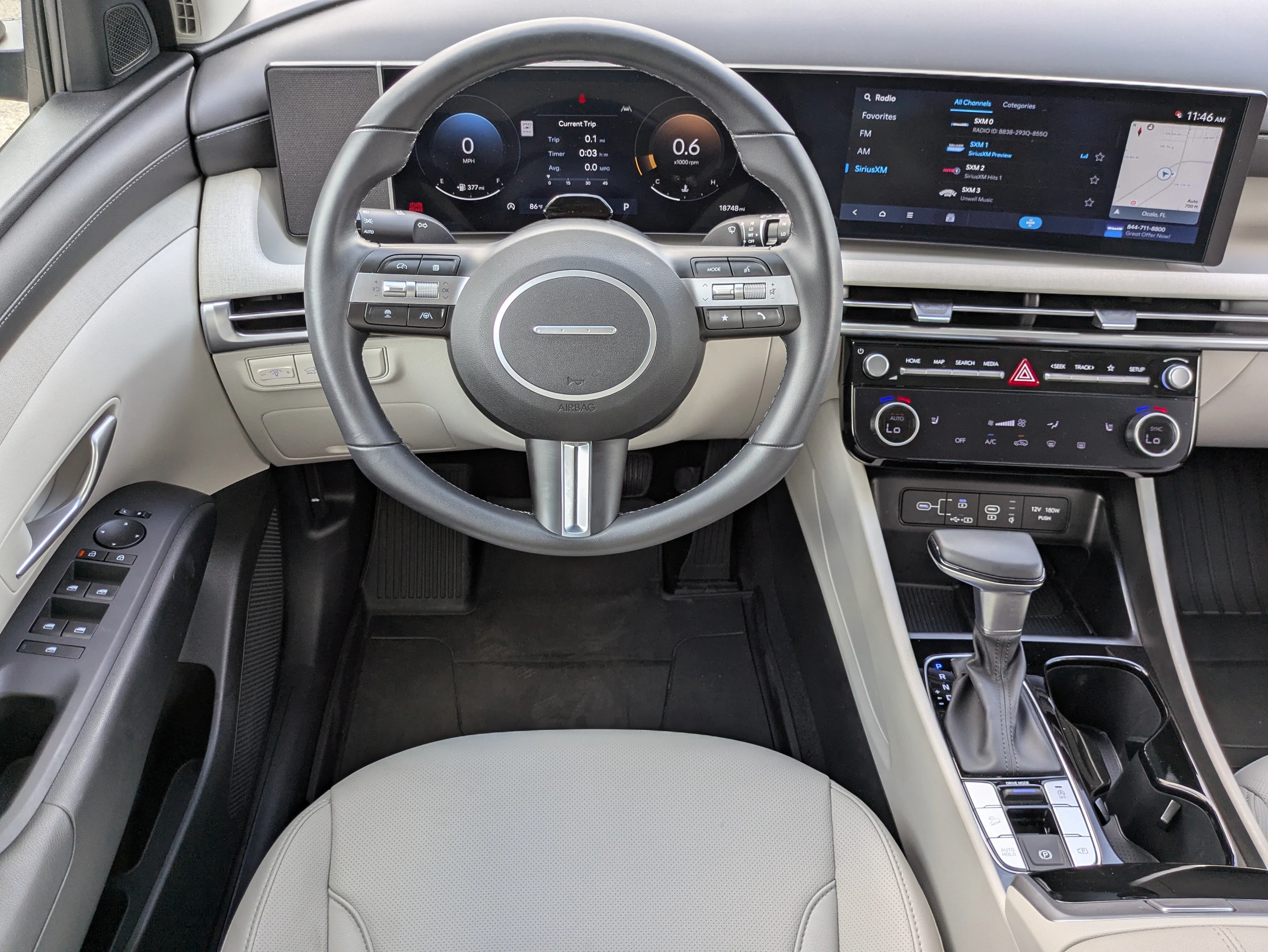 Used 2025 Rockwood Green Hyundai SEL Convenience image 12