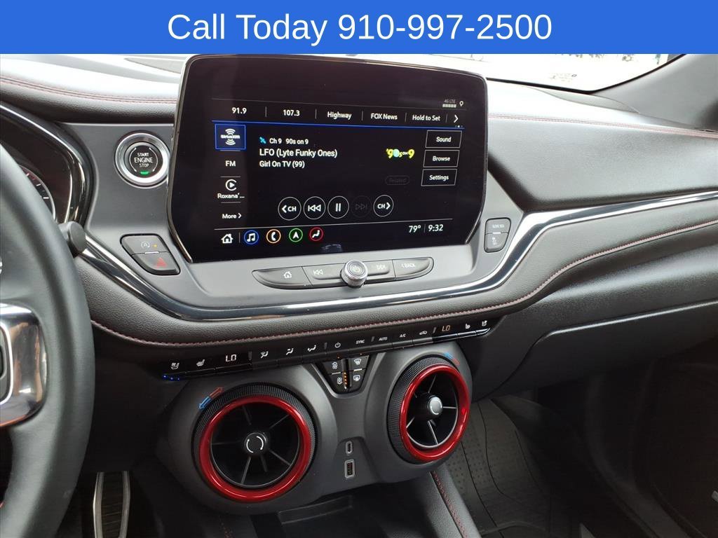 Used 2023 Iridescent Pearl Tricoat Chevrolet RS image 14
