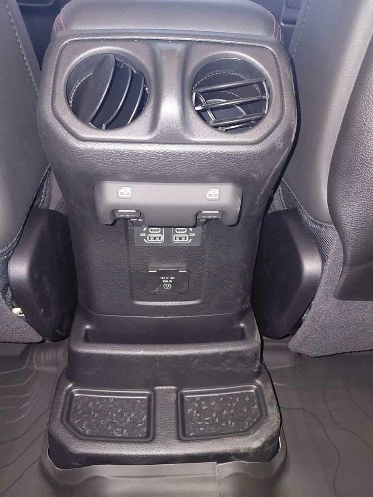 New 2026 Hydro Blue Pearlcoat Jeep Rubicon X image 19