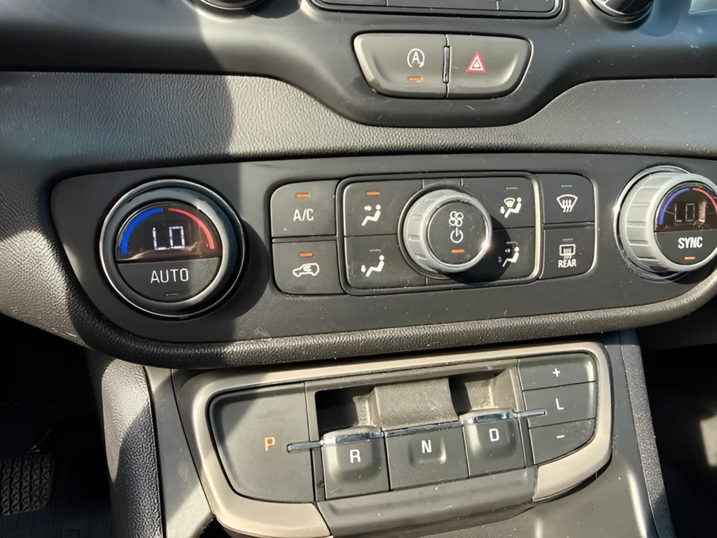 Used 2023 Red GMC Denali image 8