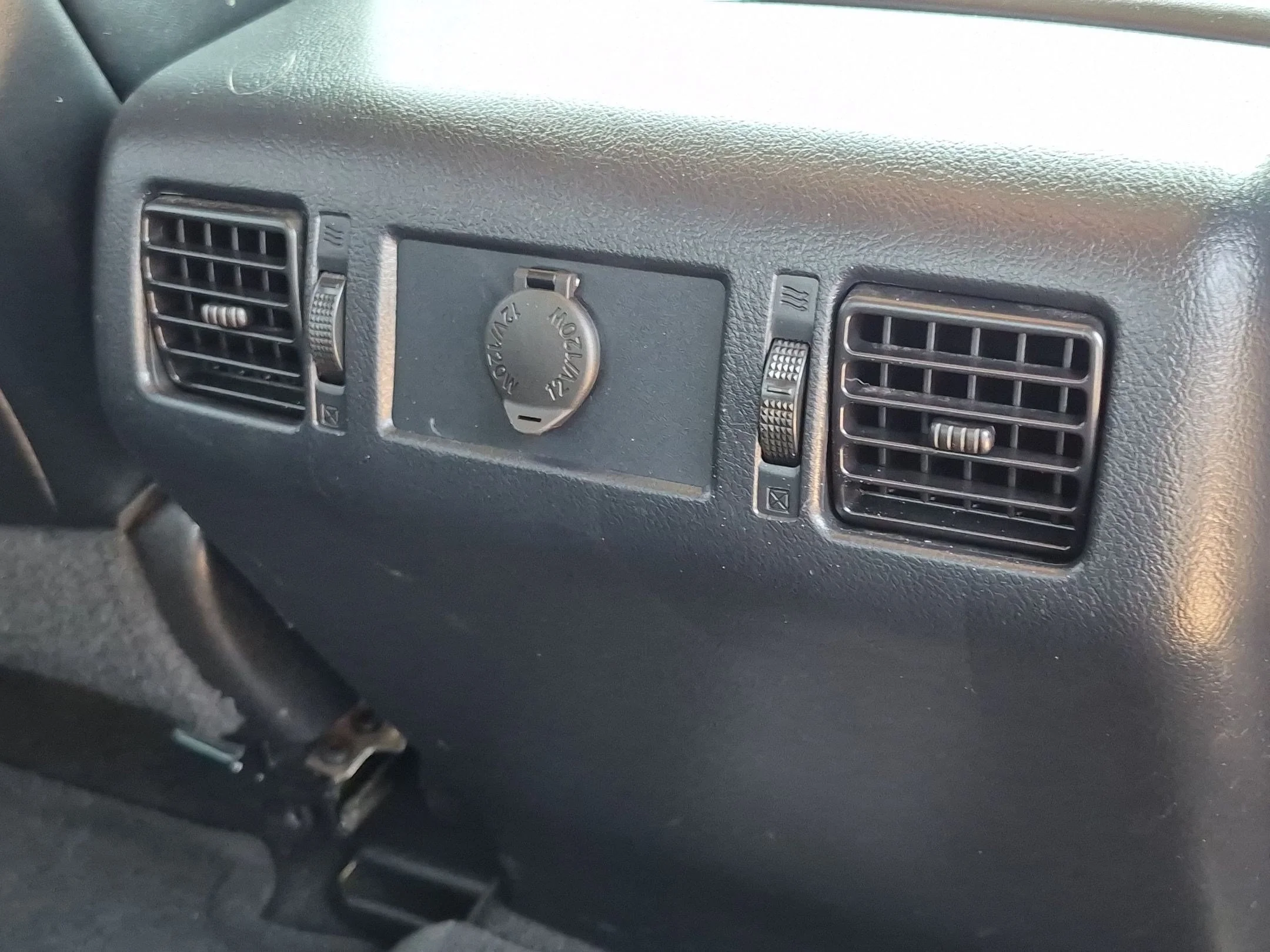 Used 2019 Midnight Black Metallic Toyota Platinum image 28