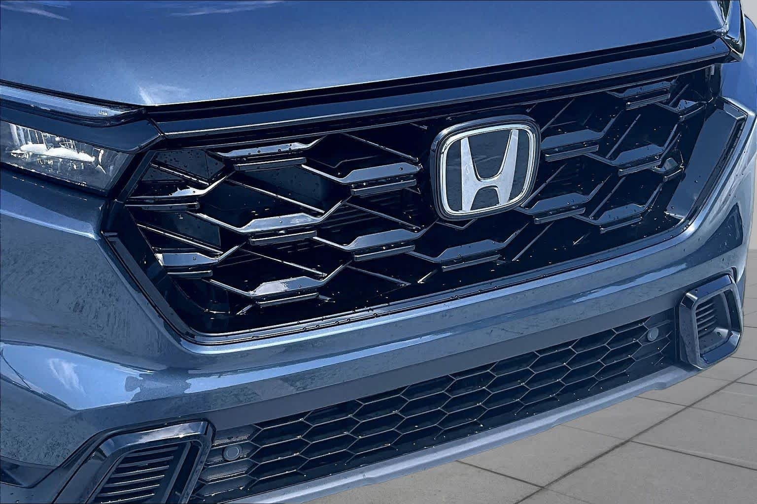 Used 2026 Meteorite Gray Metallic Honda Sport-L image 29