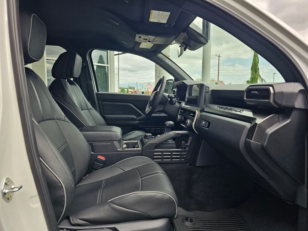 Used 2025 Ice Toyota TRD Off-Road image 11