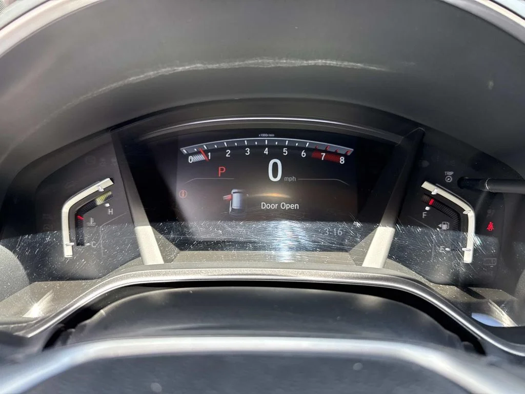 Used 2018 Red Honda EX image 38
