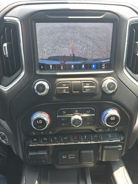 Used 2020 Black GMC AT4 image 9