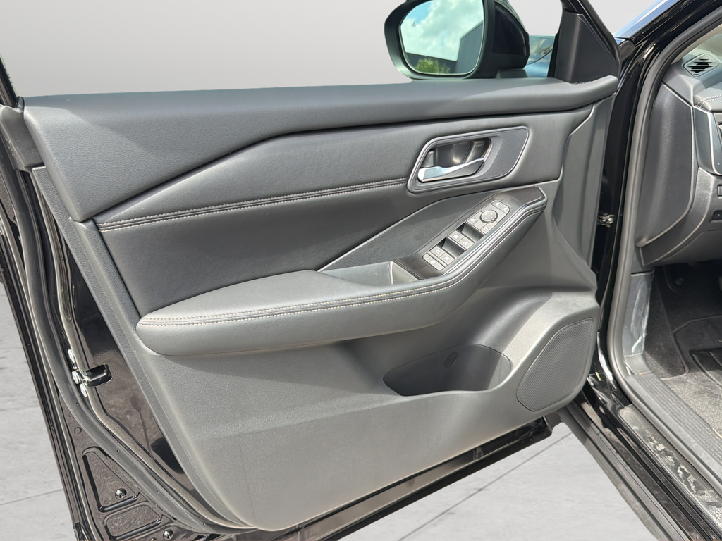 New 2026 Black Nissan Dark Armor image 18