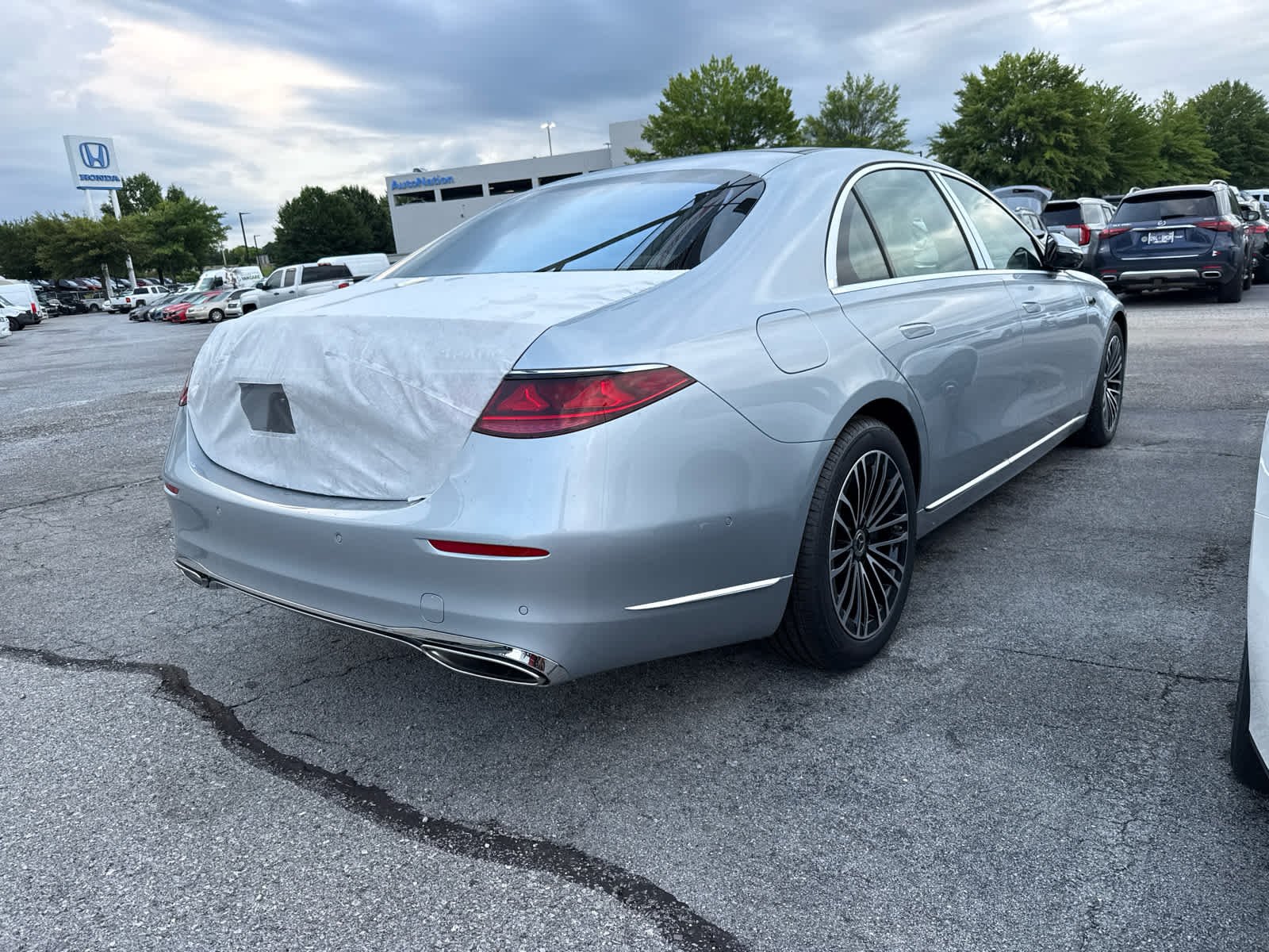 New 2027 Cirrus Silver Metallic Mercedes-Benz S 580 image 5