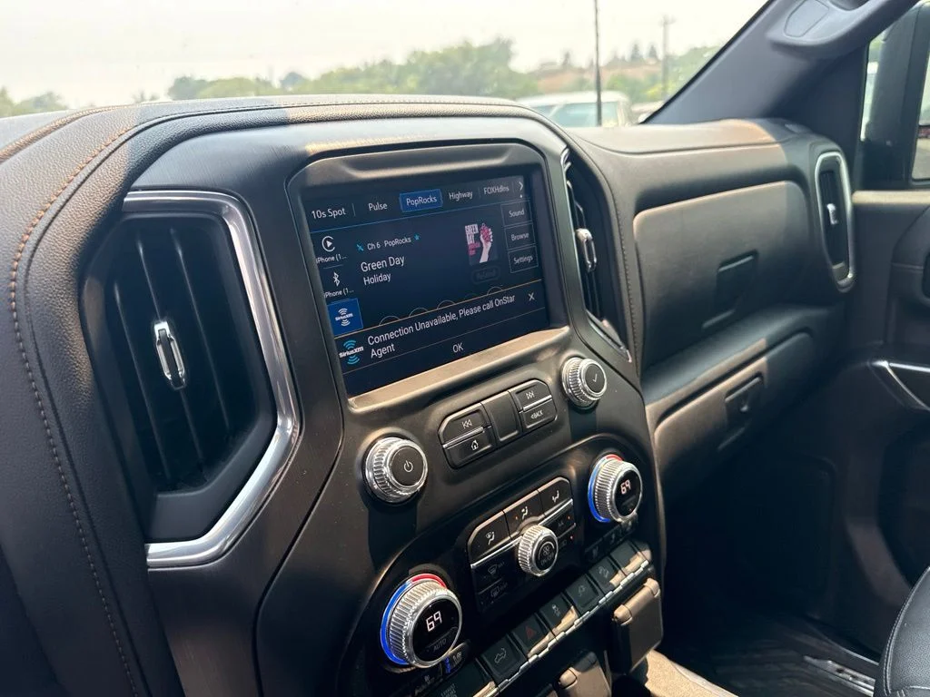 Used 2022 Onyx Black GMC AT4 image 23