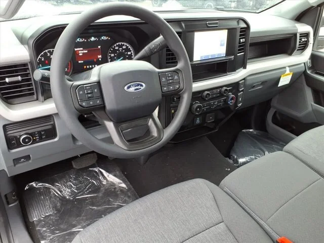 New 2026 Oxford White Ford XL image 30