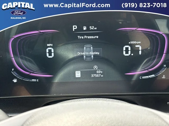 Used 2025 Black Kia EX image 26