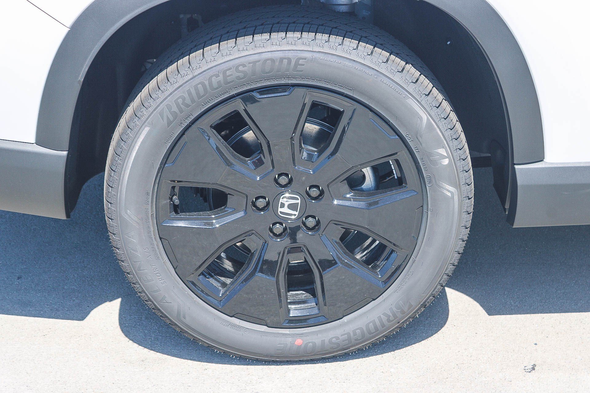 New 2026 Platinum White Pearl Honda Black Edition image 11
