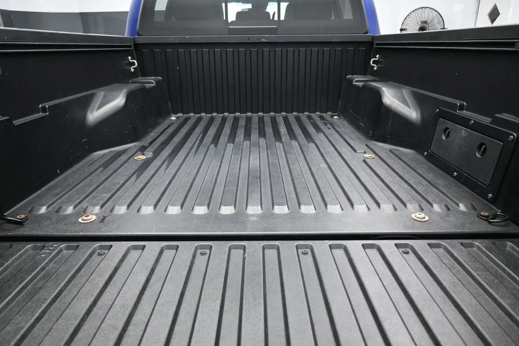 Used 2022 Blue Toyota SR5 image 32